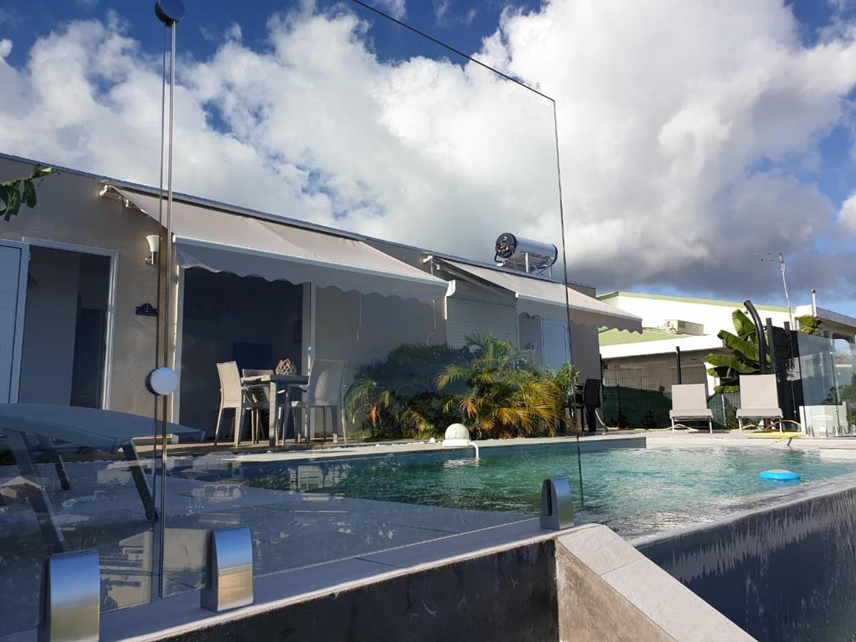 Les Zitadines Villa Sainte-Anne  Buitenkant foto
